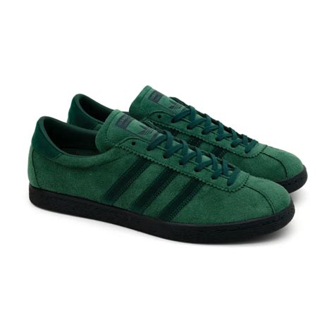 donkergroene adidas sneakers|Shop Men's Green Shoes & Sneakers .